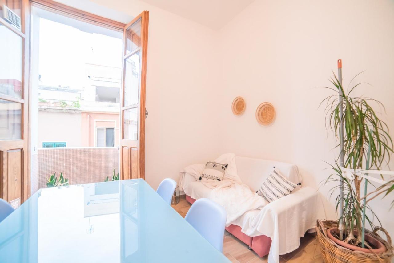 Minimalist Chic A Villanova 3Bdr - 2Bth - Wifi Cagliari Exterior photo